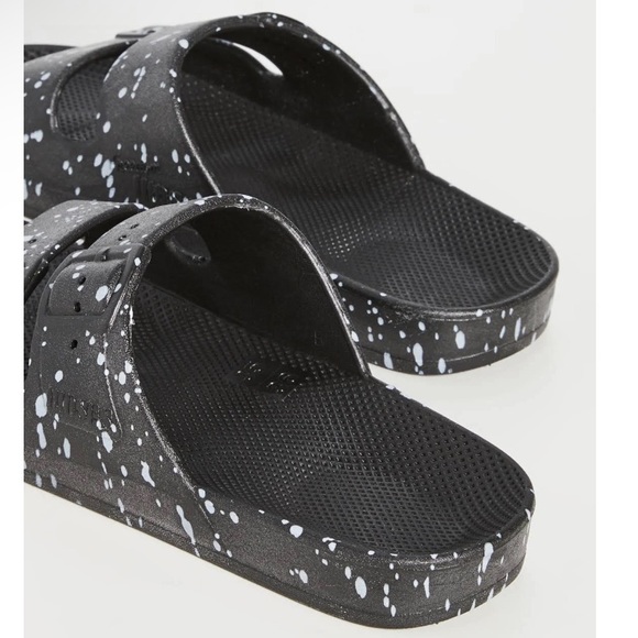 FREEDOM MOSES Two Band Slide Sandals - Black Splatter - Picture 4 of 5